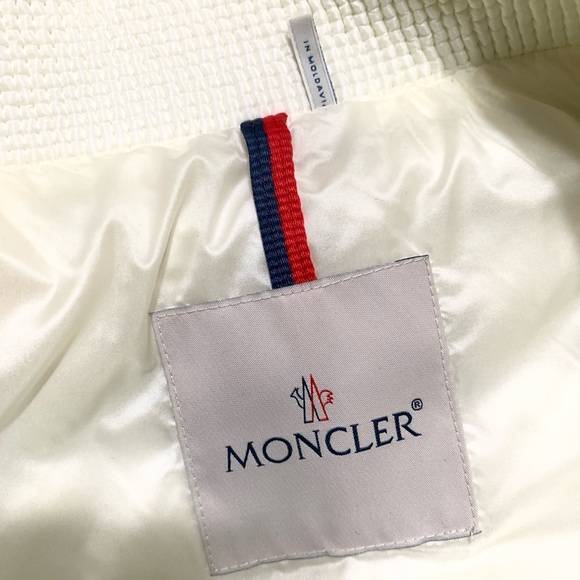 WOMANS MONCLER LONGUE SAISON JACKET - Picture 5 of 8